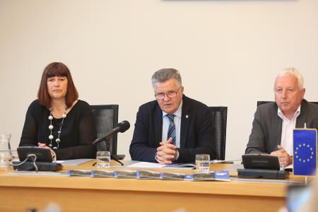 Tiskovna konferenca LAS 08 FOTO LJUBO VUKELIČ